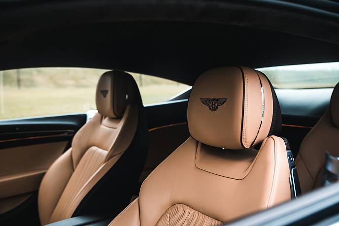 Аренда автомобиля Bentley Continental - фото 5